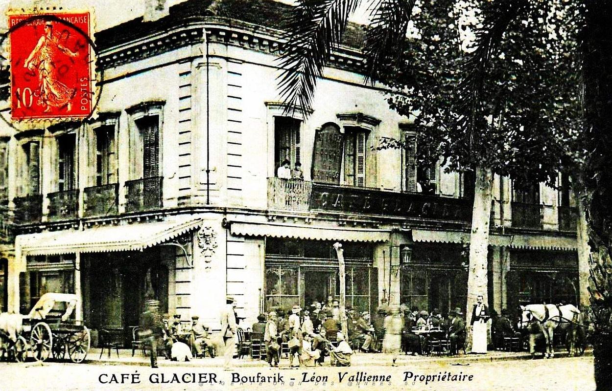 Boufarik - Cafe glacier Leon Valienne - 1907.jpg